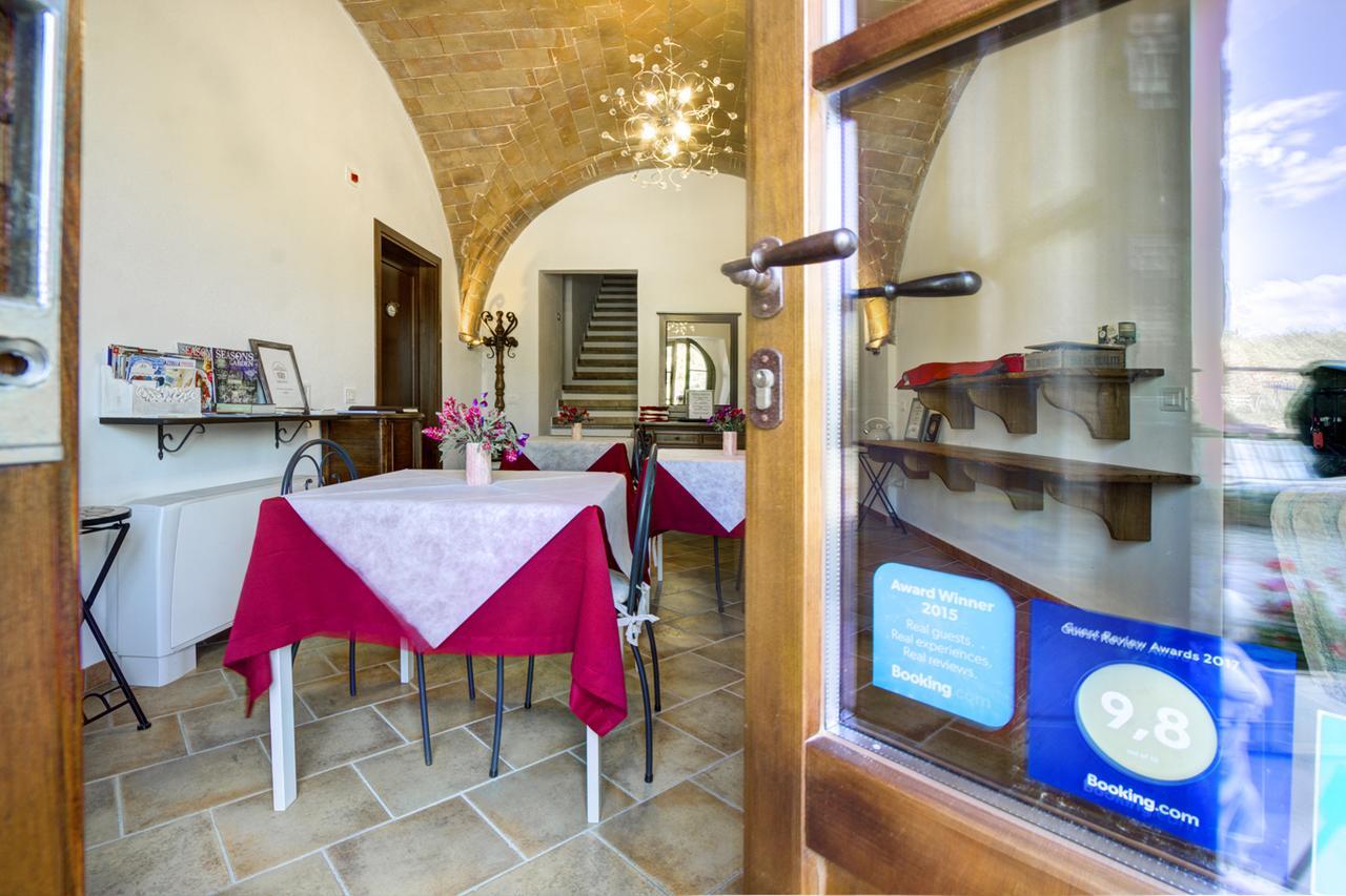 In Canto Sul Poggio Bed & Breakfast Volterra Dış mekan fotoğraf